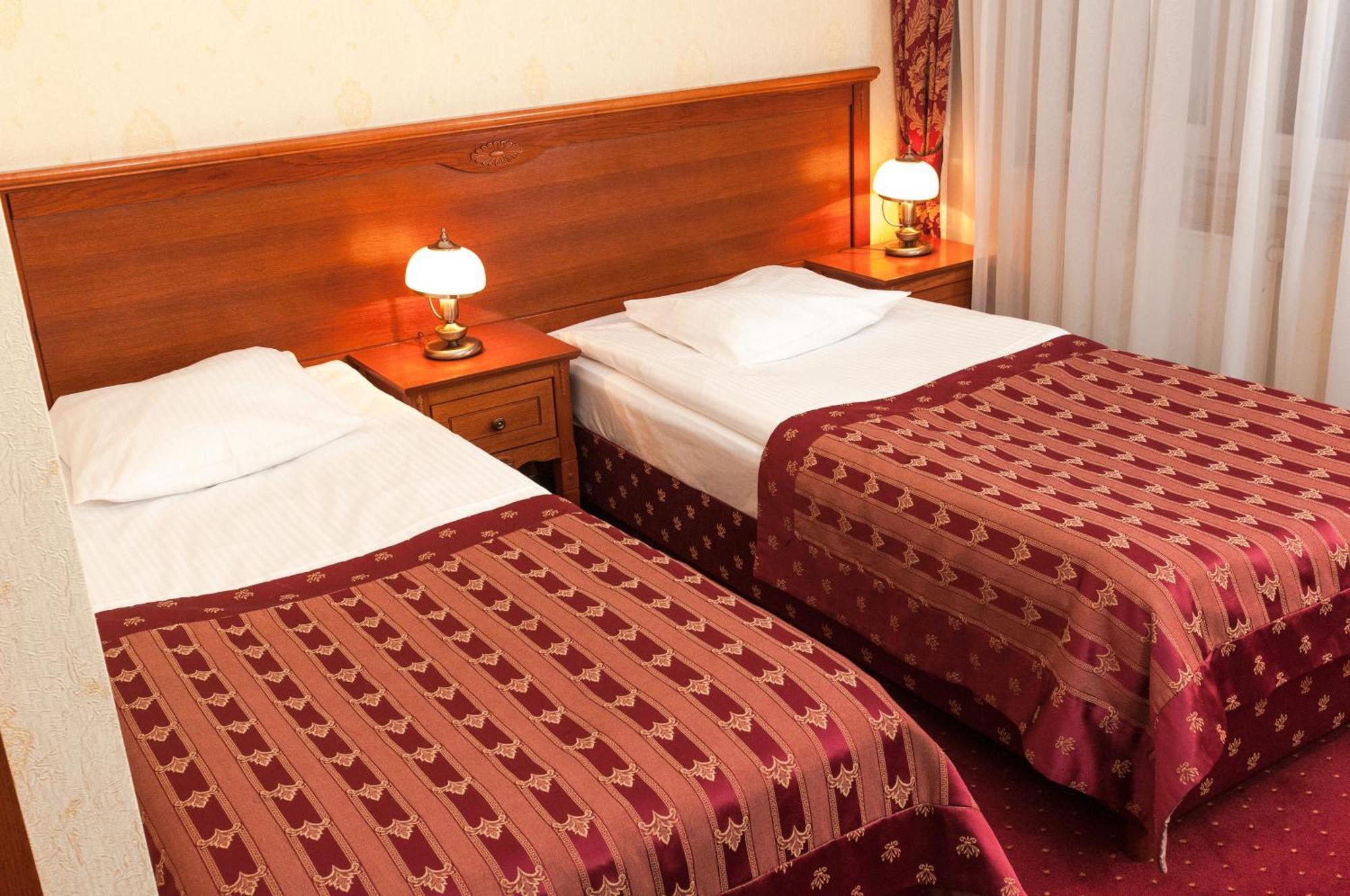 Hotel Korona Sandomierz Exteriör bild
