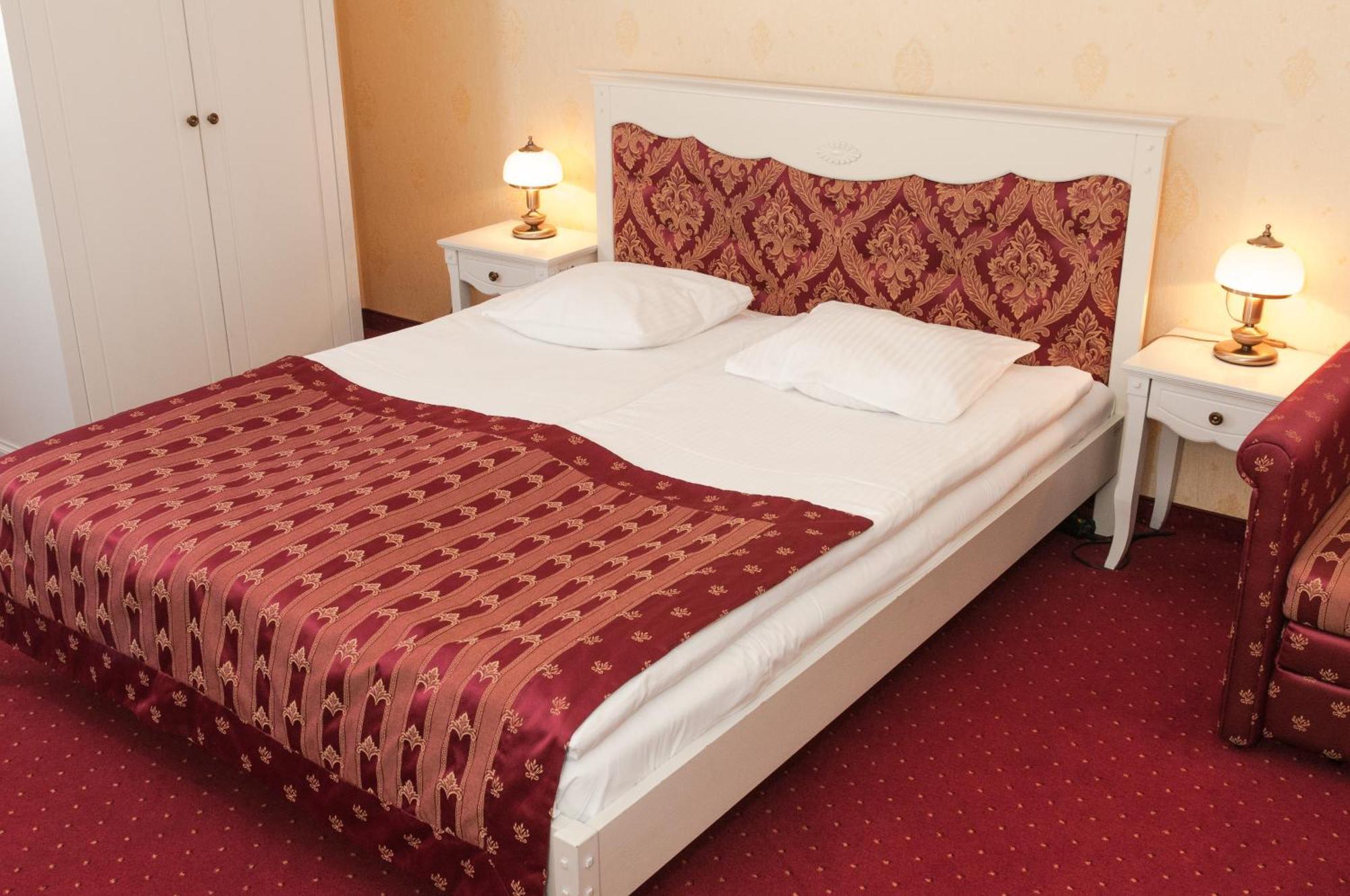 Hotel Korona Sandomierz Exteriör bild