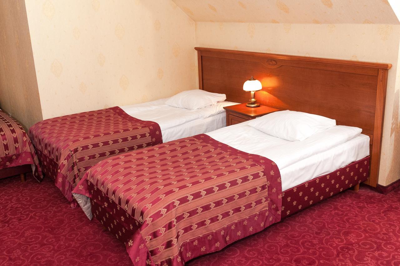 Hotel Korona Sandomierz Exteriör bild