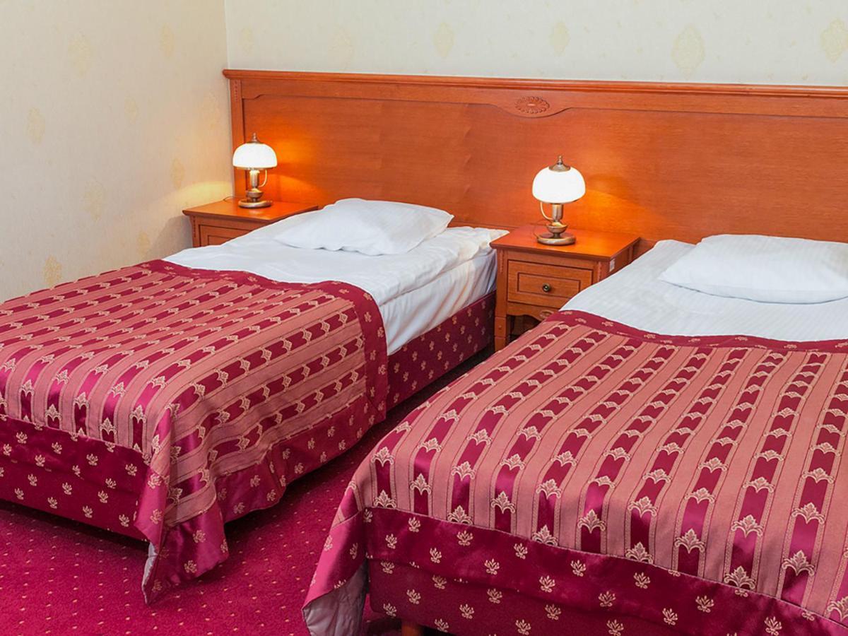 Hotel Korona Sandomierz Exteriör bild