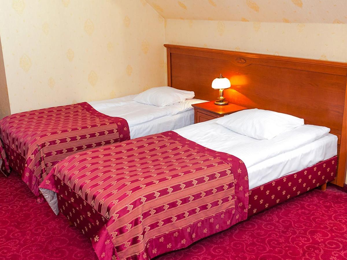 Hotel Korona Sandomierz Exteriör bild