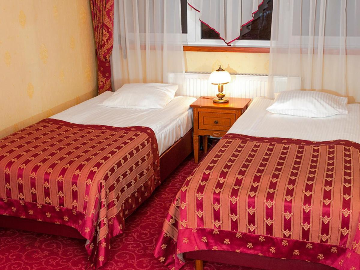 Hotel Korona Sandomierz Exteriör bild
