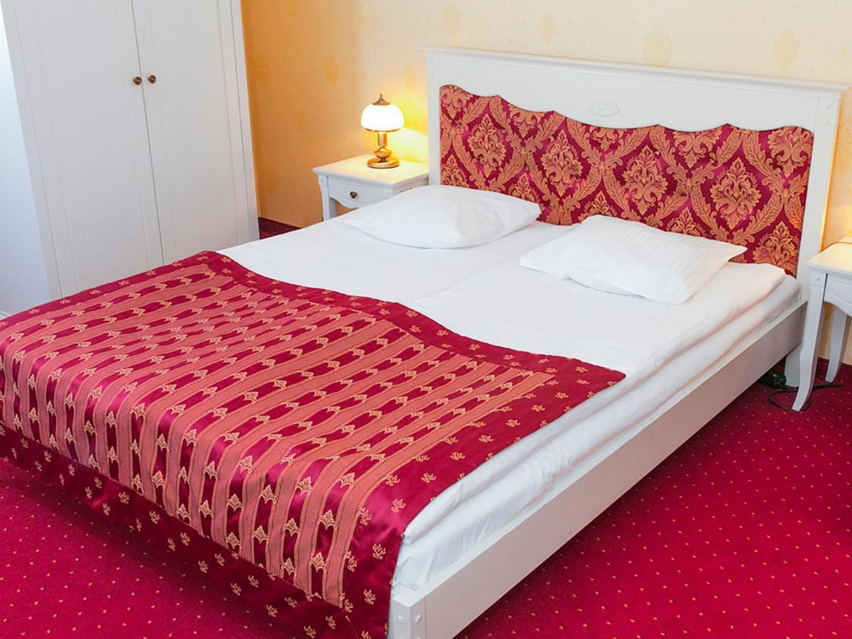 Hotel Korona Sandomierz Exteriör bild
